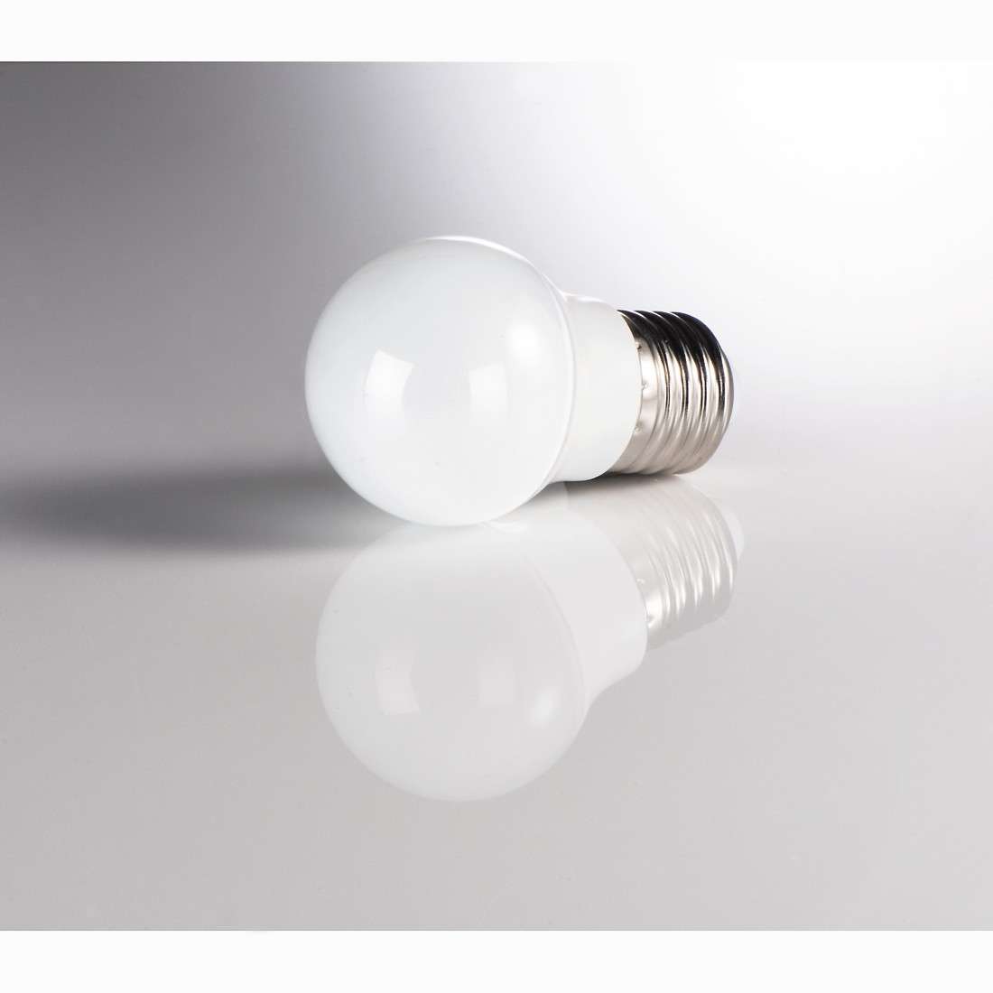 LED-Lampe, E27, 470lm ersetzt 40W, Tropfenlampe, matt, Warmweiß