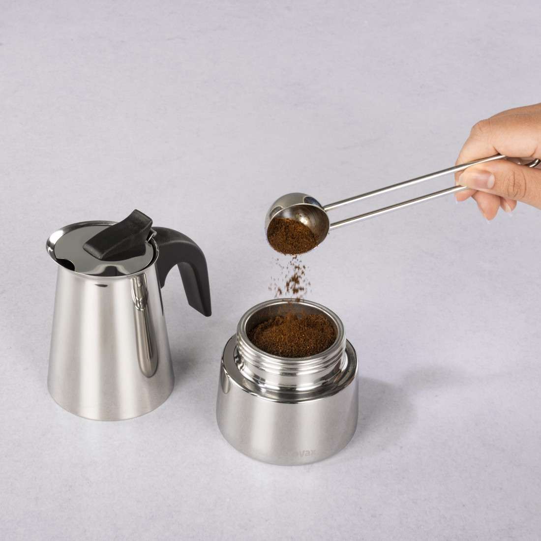 Espressokocher aus Edelstahl für 4 Tassen, Herdkanne, u.a. Induktion, 200ml